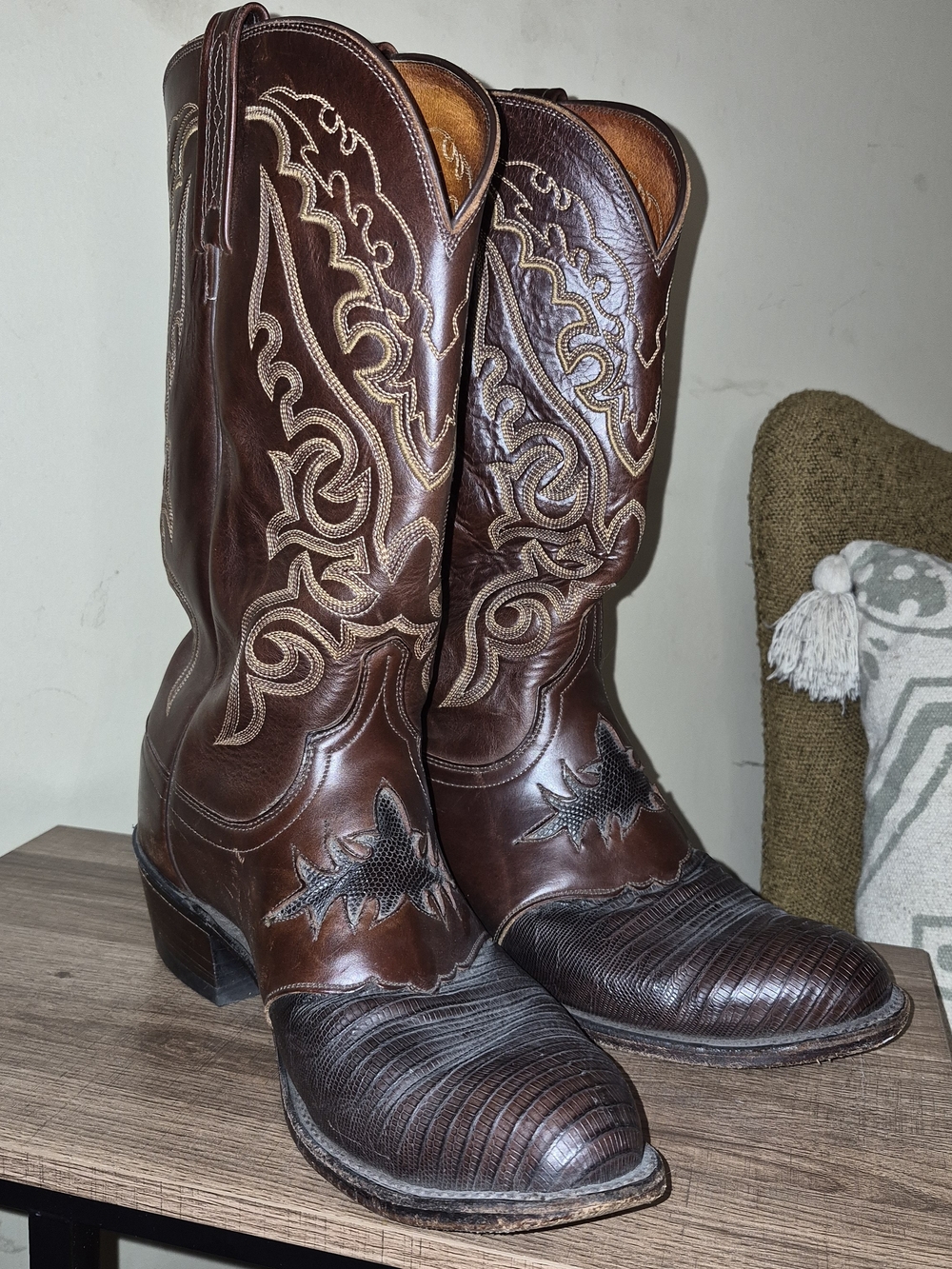 Lucchese Men's Brown Exotic Teju Lizard Leather Boots 9 EE Wide N1008.R4
